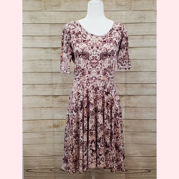 LuLaRoe Dresses & Skirts - LuLaRoe Dress Limited Edition Simply Comfortable